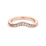 Graduated Round Diamond Shaped Band
